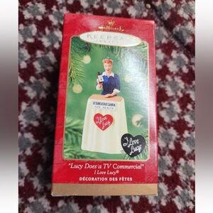 Hallmark Keepsake Tree Ornament 2001 "Lucy Does A TV Commercial" I Love Lucy